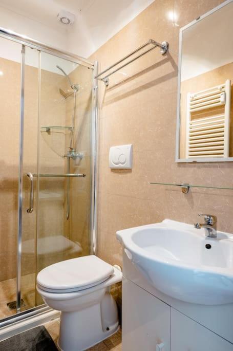 Francesco Romestay - Termini Appartement Rome